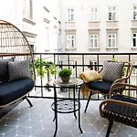 Apartment Modern Pilsudskiego Street