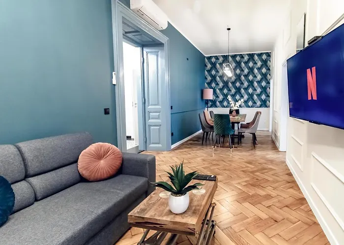 Modern Pilsudskiego Street