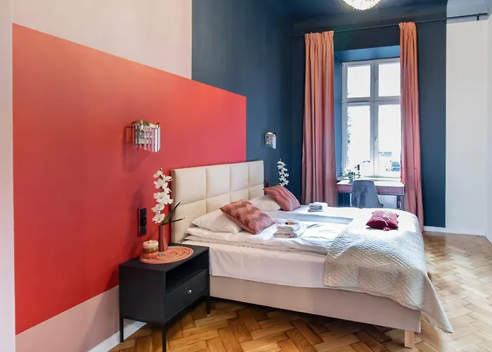 Modern Pilsudskiego Street * Kraków