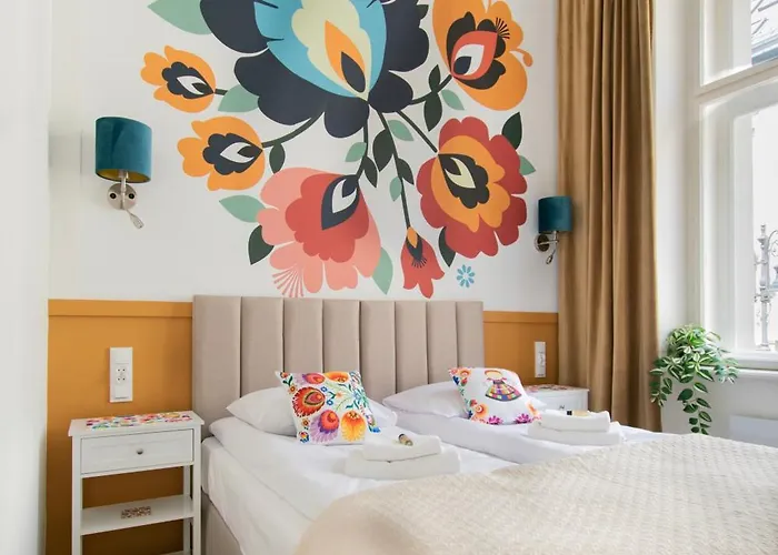 Modern Pilsudskiego Street * Kraków